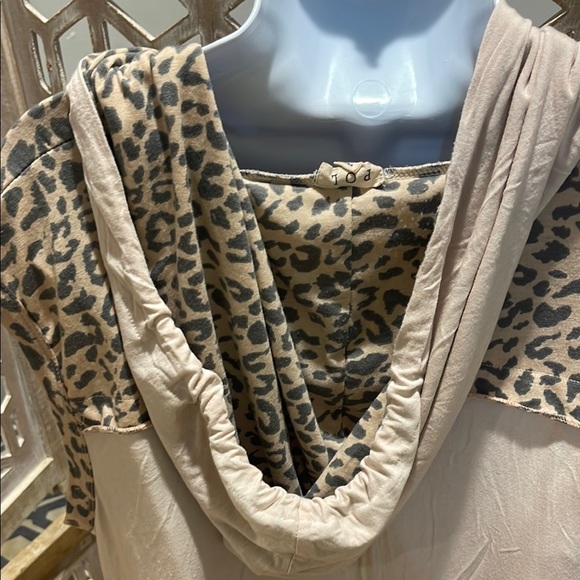 POL Blush Pink & Grey Accented with Leopard Print Hood, Sleeveless Size M - Picture 6 of 10